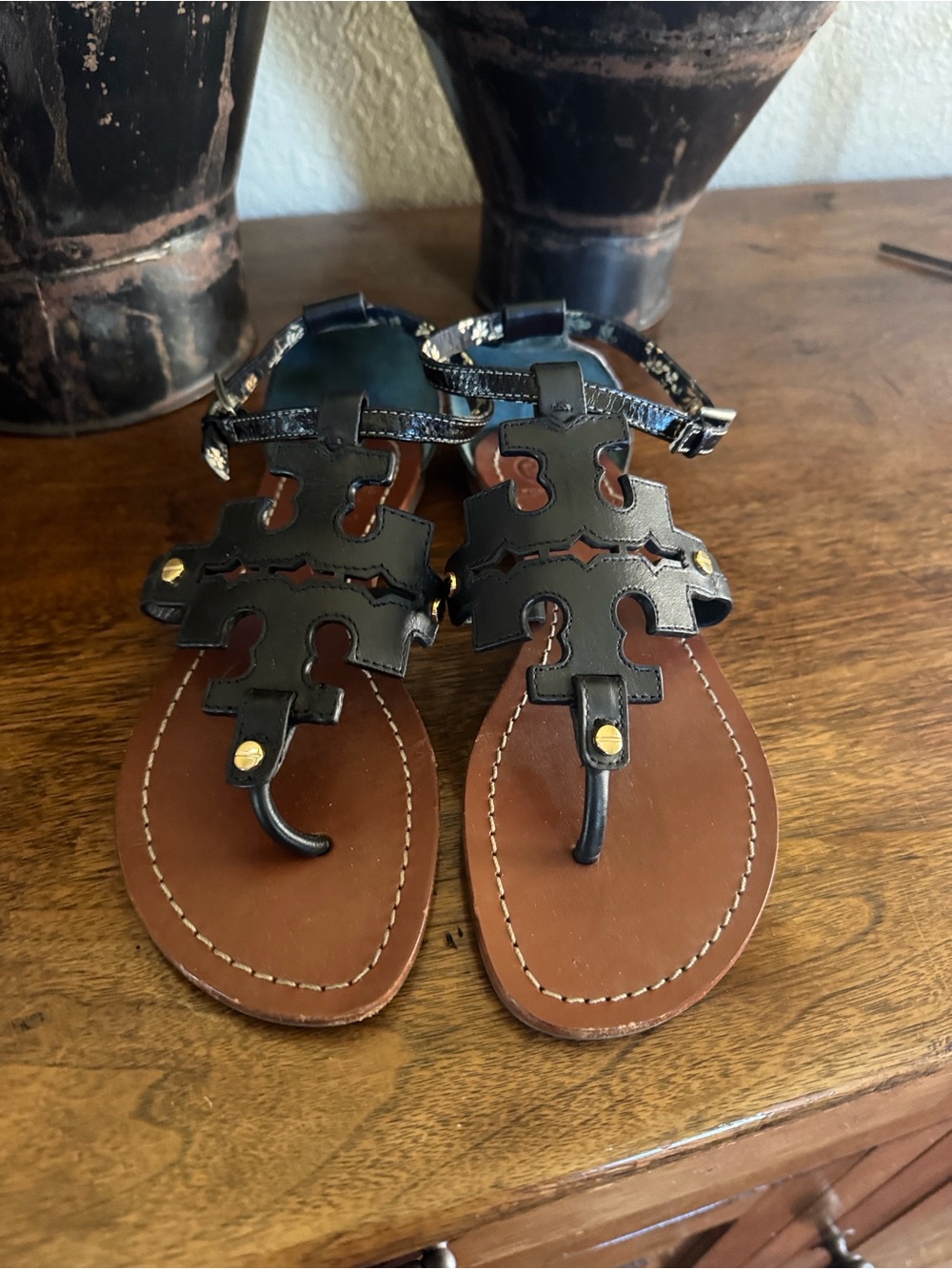 Tory Burch Black Leather Cutout T-Strap Sandals with Brown Footbed